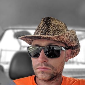 Meet your Posher, Brian